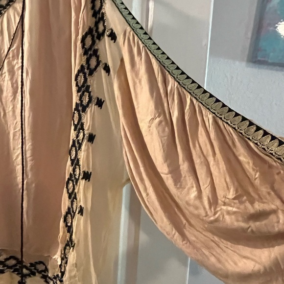 Free People top - Picture 2 of 4